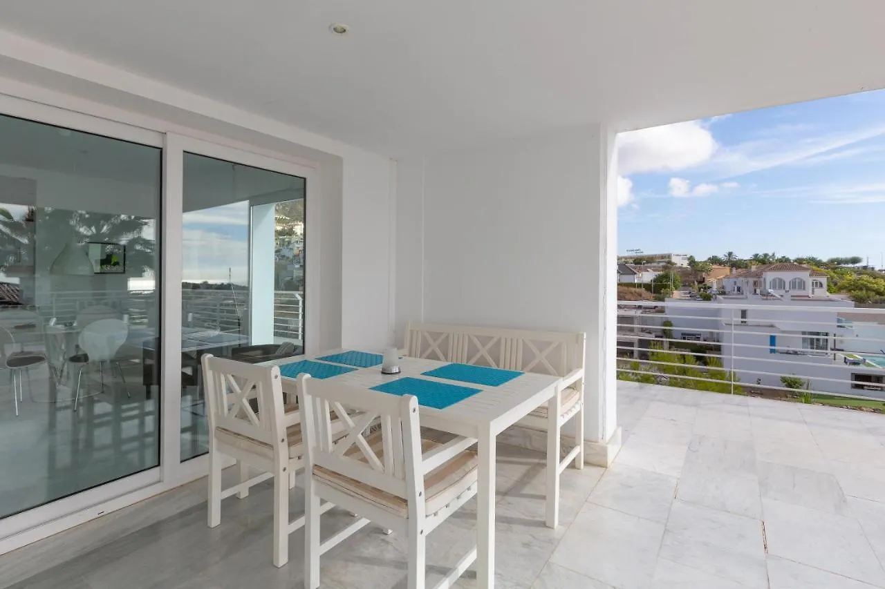 Nice Apartment With A Sunny Terrace Benalmadena