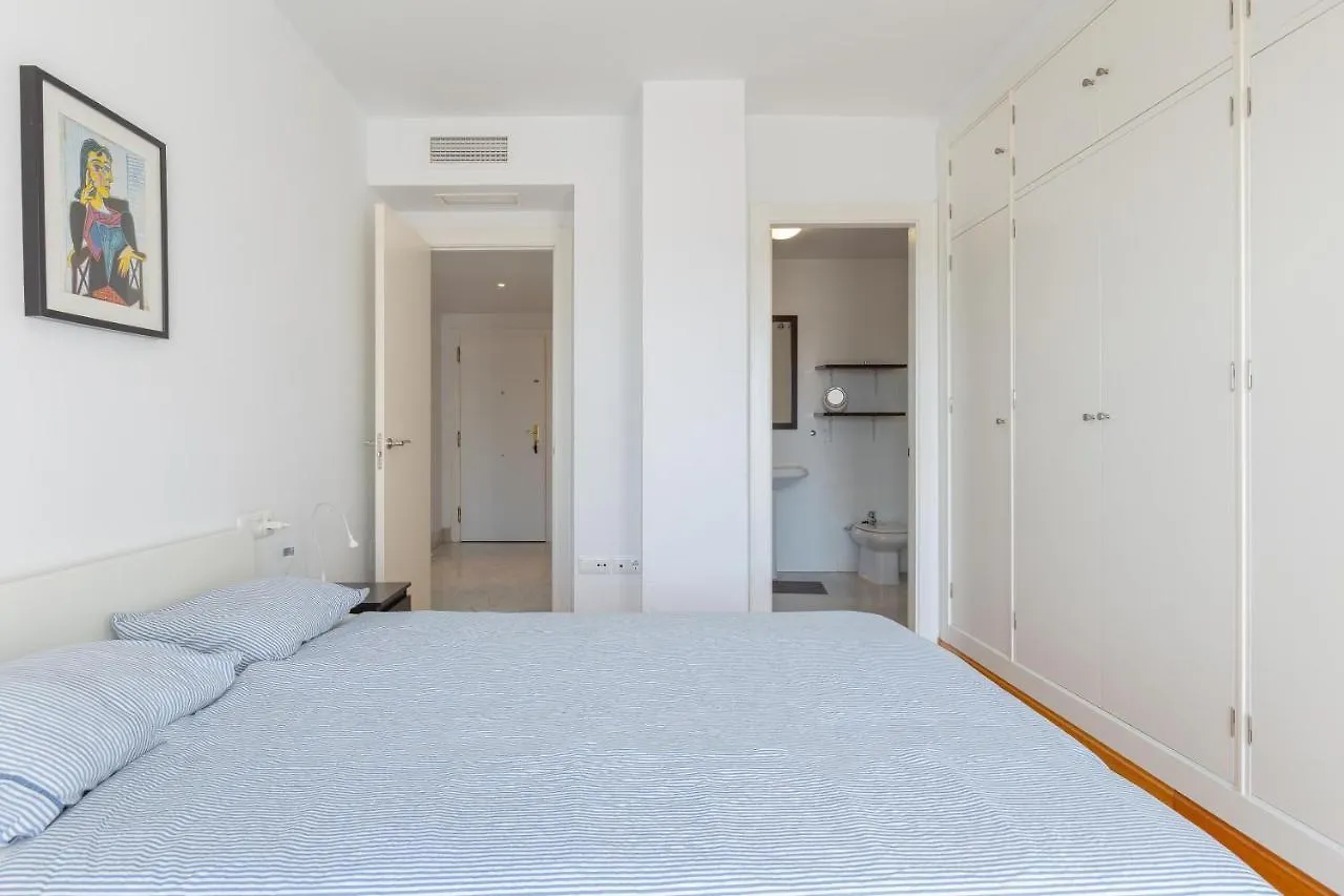Nice Apartment With A Sunny Terrace Benalmadena